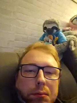 Snapshot of Lucieldark chatting on 01/08/25, 09:23 Lucieldark online show from 01/08/25, 09:23