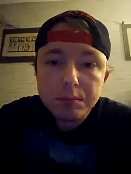 Snapshot of Lucieldark chatting on 01/21/25, 06:12 Lucieldark online show from 01/21/25, 06:12