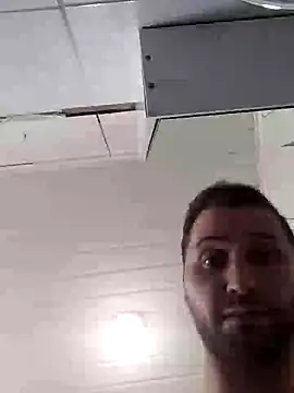 Snapshot of Messi_Job chatting on 01/21/25, 02:37 Messi Job online show from 01/21/25, 02:37