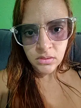 AliceRuivinha2 online show from 11/27/25, 12:07