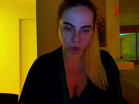 HappyIva online show from 02/03/25, 11:53