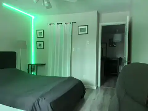 HappyIva online show from 09/20/25, 08:43