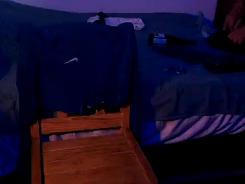 Snapshot of GoloZeusMax chatting on 02/05/25, 03:23 GoloZeusMax online show from 02/05/25, 03:23