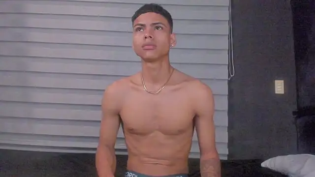 Snapshot of adam_piarse01 chatting on 03/11/25, 11:48 adam piarse01 online show from 03/11/25, 11:48