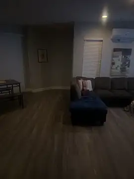 Snapshot of sunnyymonnay chatting on 03/14/26, 11:15 sunnyymonnay online show from 03/14/26, 11:15