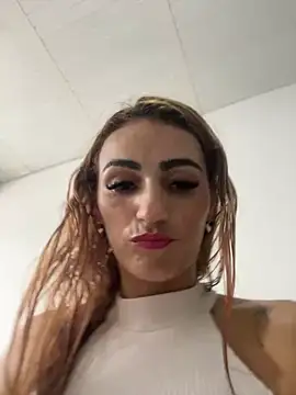 Snapshot of Samantha_bigboobs chatting on 02/12/25, 10:26 Samantha bigboobs online show from 02/12/25, 10:26