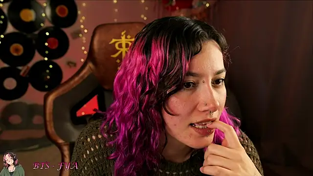 Snapshot of _zephyr_ chatting on 04/14/26, 08:26 zephyr online show from 04/14/26, 08:26