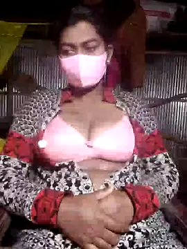 Snapshot of YERY_HOT chatting on 01/23/25, 07:18 YERY HOT online show from 01/23/25, 07:18