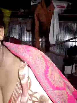 Snapshot of YERY_HOT chatting on 01/28/25, 07:42 YERY HOT online show from 01/28/25, 07:42