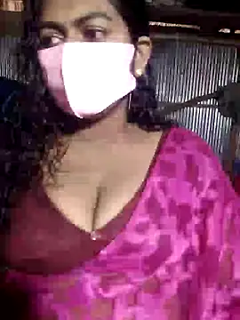 Snapshot of YERY_HOT chatting on 02/02/25, 07:20 YERY HOT online show from 02/02/25, 07:20