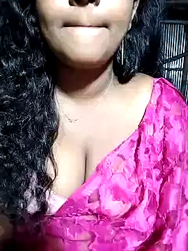 Snapshot of YERY_HOT chatting on 02/10/25, 10:30 YERY HOT online show from 02/10/25, 10:30