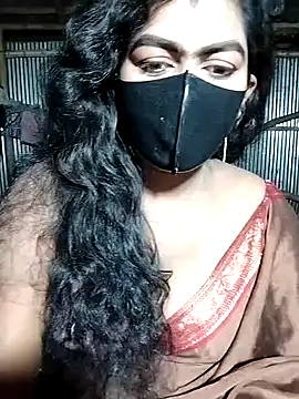 Snapshot of YERY_HOT chatting on 02/14/25, 02:44 YERY HOT online show from 02/14/25, 02:44