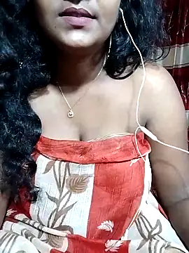 Snapshot of YERY_HOT chatting on 03/05/25, 09:48 YERY HOT online show from 03/05/25, 09:48