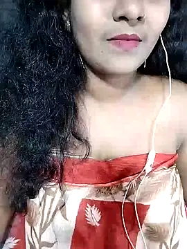 Snapshot of YERY_HOT chatting on 03/10/25, 05:07 YERY HOT online show from 03/10/25, 05:07