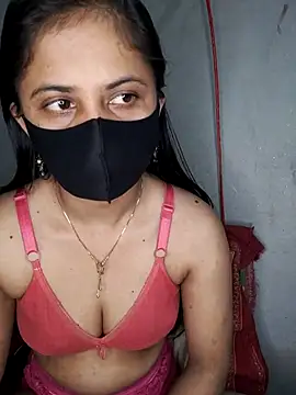 Hot Nila online show from 02/21/25, 02:39