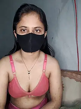 Hot Nila online show from 03/07/25, 02:04