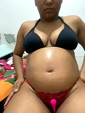 Snapshot of Mariaapimentinha chatting on 09/25/25, 12:14 Mariaapimentinha online show from 09/25/25, 12:14