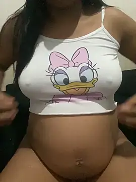 Snapshot of Mariaapimentinha chatting on 10/16/25, 08:15 Mariaapimentinha online show from 10/16/25, 08:15