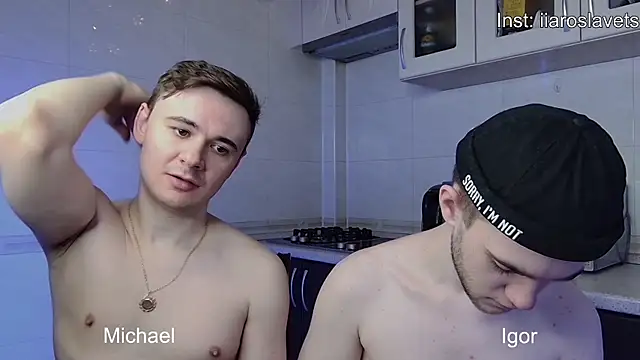 Snapshot of michael_sexdevil chatting on 01/28/25, 12:11 michael sexdevil online show from 01/28/25, 12:11