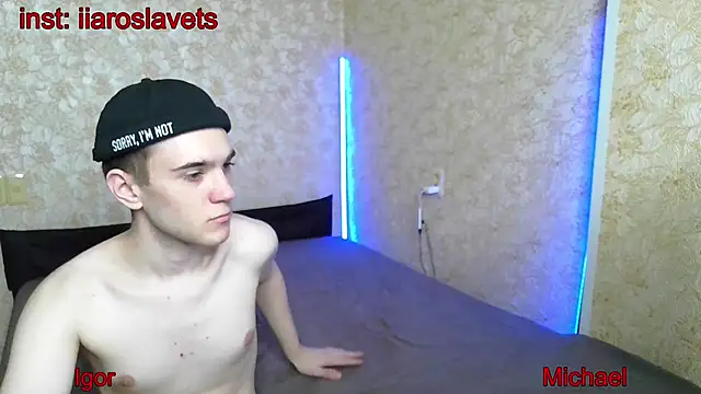 Snapshot of michael_sexdevil chatting on 02/07/25, 03:41 michael sexdevil online show from 02/07/25, 03:41