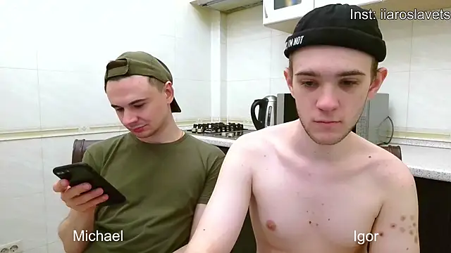 Snapshot of michael_sexdevil chatting on 02/11/25, 12:48 michael sexdevil online show from 02/11/25, 12:48