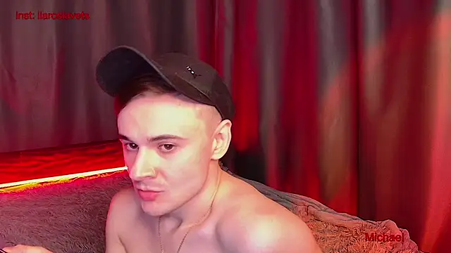 Snapshot of michael_sexdevil chatting on 03/08/25, 07:31 michael sexdevil online show from 03/08/25, 07:31