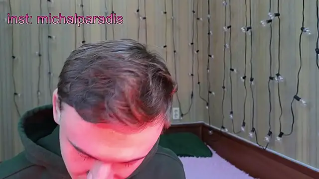 Snapshot of michael_sexdevil chatting on 10/14/25, 06:31 michael sexdevil online show from 10/14/25, 06:31