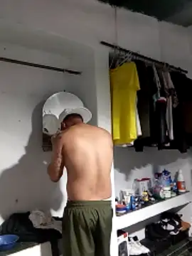 loisadria online show from 11/11/25, 05:57