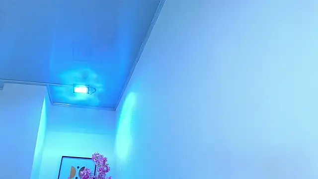 Snapshot of Arianna_sweeet chatting on 04/17/26, 03:42 Arianna sweeet online show from 04/17/26, 03:42