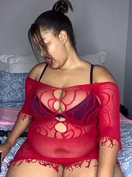 Snapshot of sexytinashe21 chatting on 03/05/26, 07:43 sexytinashe21 online show from 03/05/26, 07:43