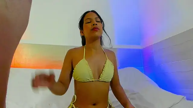 DrakeYsara online show from 02/07/25, 01:58