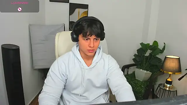 Thom Ohtani online show from 03/10/25, 01:23