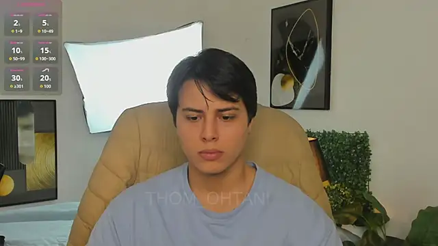 Snapshot of Thom_Ohtani chatting on 04/21/26, 01:07 Thom Ohtani online show from 04/21/26, 01:07