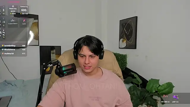 Snapshot of Thom_Ohtani chatting on 06/07/26, 07:06 Thom Ohtani online show from 06/07/26, 07:06