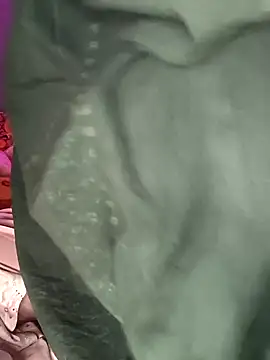 Snapshot of nikitacute23 chatting on 01/04/25, 04:43 nikitacute23 online show from 01/04/25, 04:43