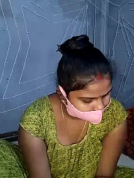 Snapshot of nikitacute23 chatting on 01/27/25, 08:18 nikitacute23 online show from 01/27/25, 08:18