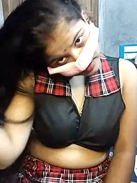 Snapshot of nikitacute23 chatting on 02/23/25, 09:55 nikitacute23 online show from 02/23/25, 09:55