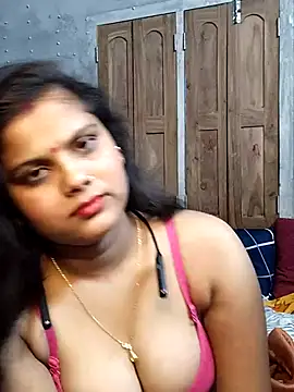 Snapshot of nikitacute23 chatting on 03/07/25, 06:22 nikitacute23 online show from 03/07/25, 06:22