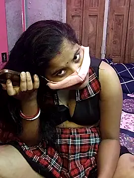 Snapshot of nikitacute23 chatting on 03/11/25, 06:19 nikitacute23 online show from 03/11/25, 06:19