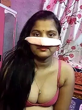 Snapshot of nikitacute23 chatting on 03/18/25, 05:21 nikitacute23 online show from 03/18/25, 05:21