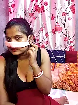 Snapshot of nikitacute23 chatting on 03/20/25, 05:36 nikitacute23 online show from 03/20/25, 05:36