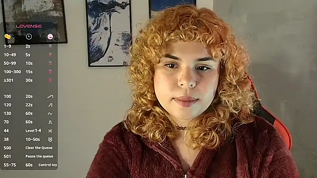 stellaallen24 online show from 12/16/25, 11:32