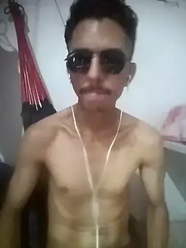 MagrinhoSaradoo online show from 02/04/25, 02:32