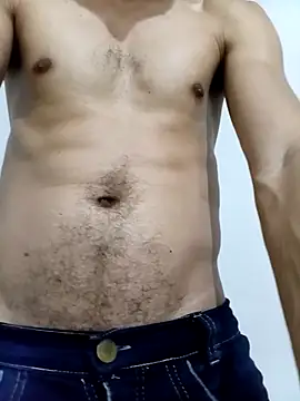 Snapshot of MagrinhoSaradoo chatting on 02/25/26, 03:27 MagrinhoSaradoo online show from 02/25/26, 03:27