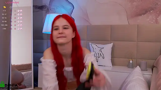 Rina Red online show from 01/08/25, 04:44