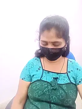 Snapshot of Lucky-Deepthi chatting on 03/12/25, 05:28 Lucky-Deepthi online show from 03/12/25, 05:28