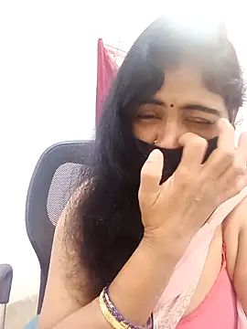 Snapshot of Lucky-Deepthi chatting on 03/27/26, 02:06 Lucky-Deepthi online show from 03/27/26, 02:06