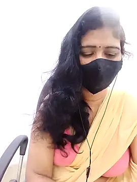 Snapshot of Lucky-Deepthi chatting on 04/07/26, 12:33 Lucky-Deepthi online show from 04/07/26, 12:33