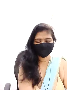 Snapshot of Lucky-Deepthi chatting on 04/19/26, 10:45 Lucky-Deepthi online show from 04/19/26, 10:45