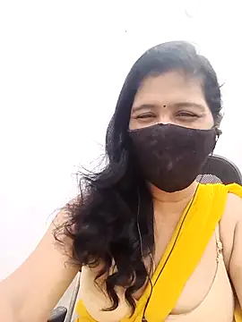 Snapshot of Lucky-Deepthi chatting on 04/23/26, 12:34 Lucky-Deepthi online show from 04/23/26, 12:34